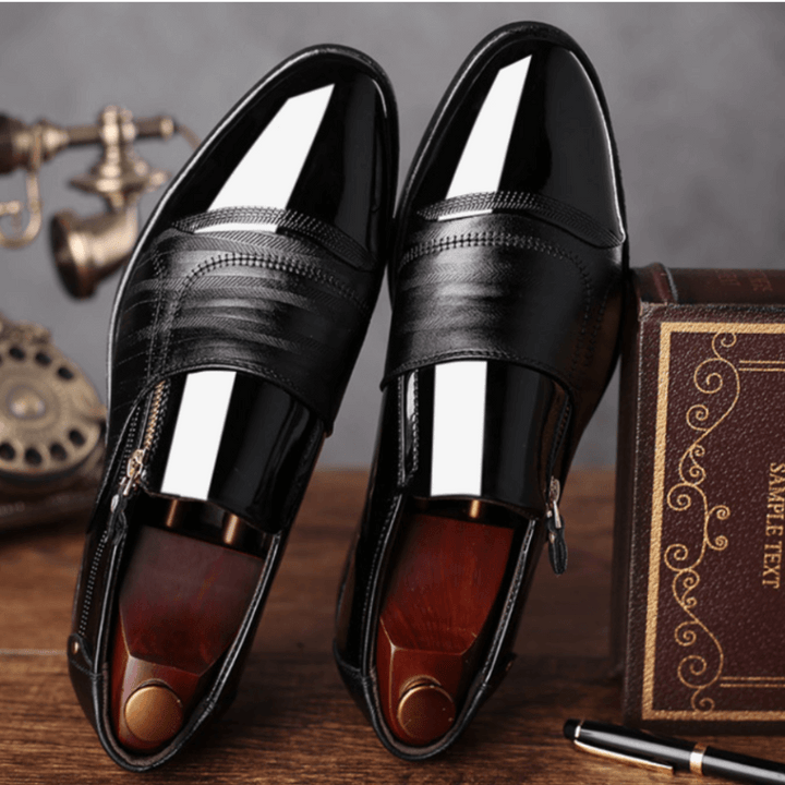Leonardo™ - Handcrafted Leather